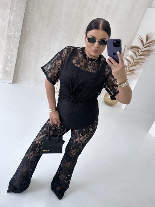 Bluzka koronka Black
