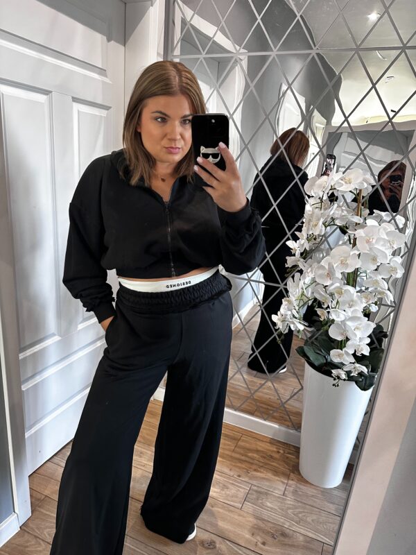 Dres Desing Black