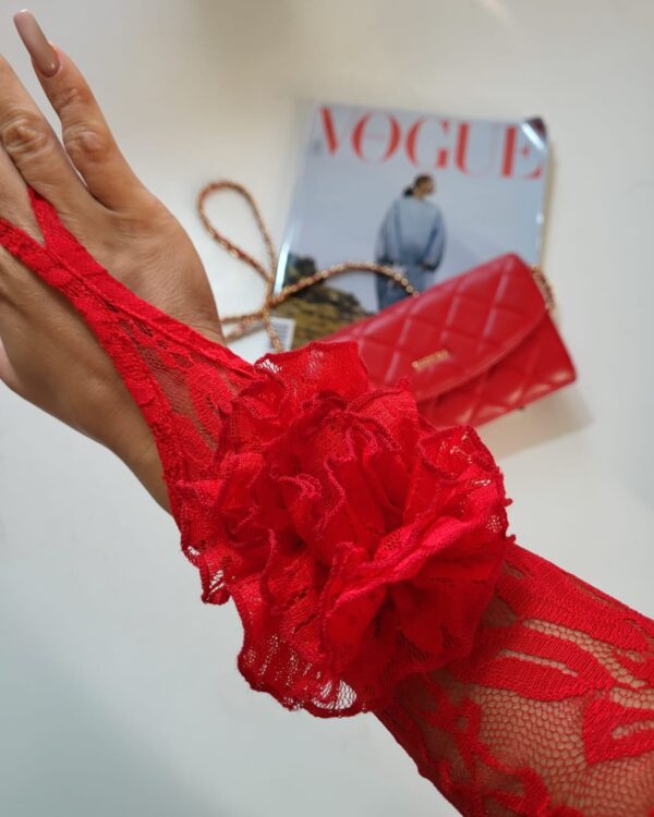 Bluzka koronkowa RED